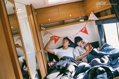 不再獨自旅行:生活原本樣子的婚紗照(34)_校園內外 _光明網